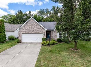 5880 Lost Oaks Dr, Carmel, IN