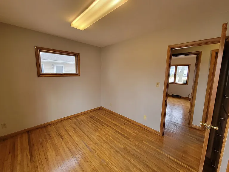 2023 Valley Park Dr — Photo 7