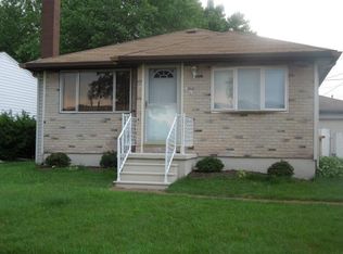 49 Lewan Dr, Depew, NY 14043