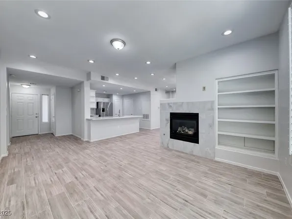 2325 Windmill Pkwy APT 1314, Henderson, NV 89074