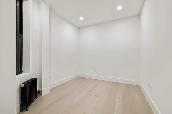 Rented by Abode Residential LLC | media 3