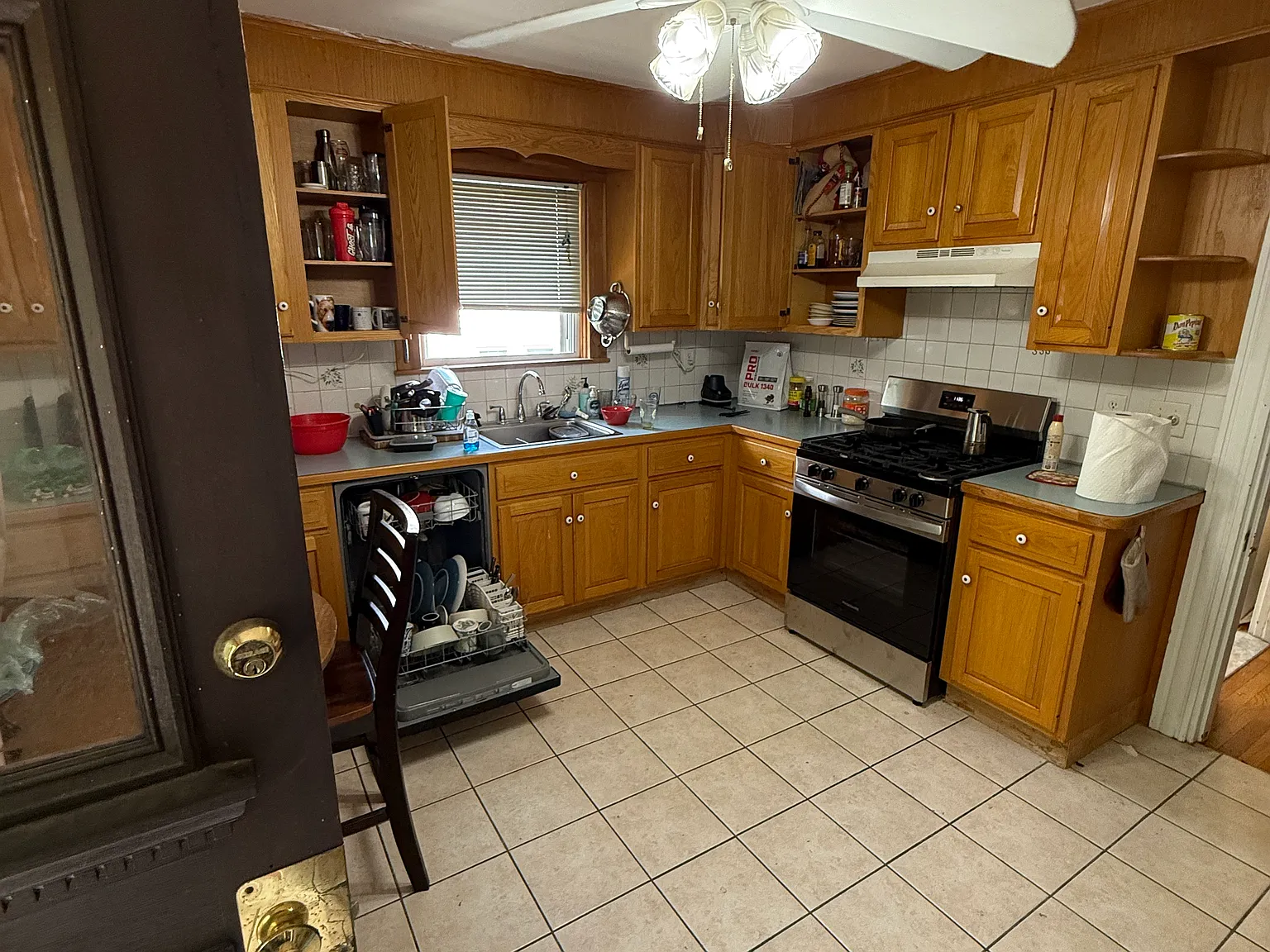4 bed, 2464 sqft, $950 — Photo 4