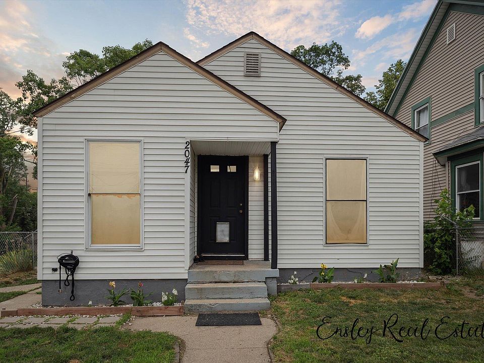 1st image of 2047 Stafford Ave SW