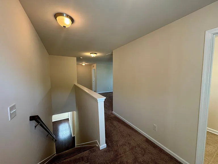 1580 Spring Blossom Trl — Photo 14