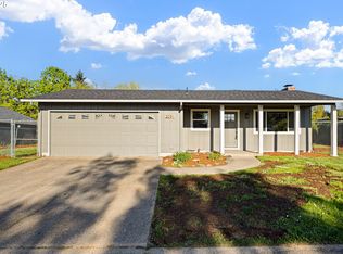 2091 Four Oaks Grange Rd, Eugene, OR 97405