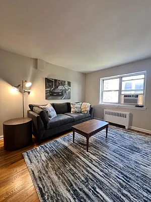 Rented by David Gmuca, LREB | media 23