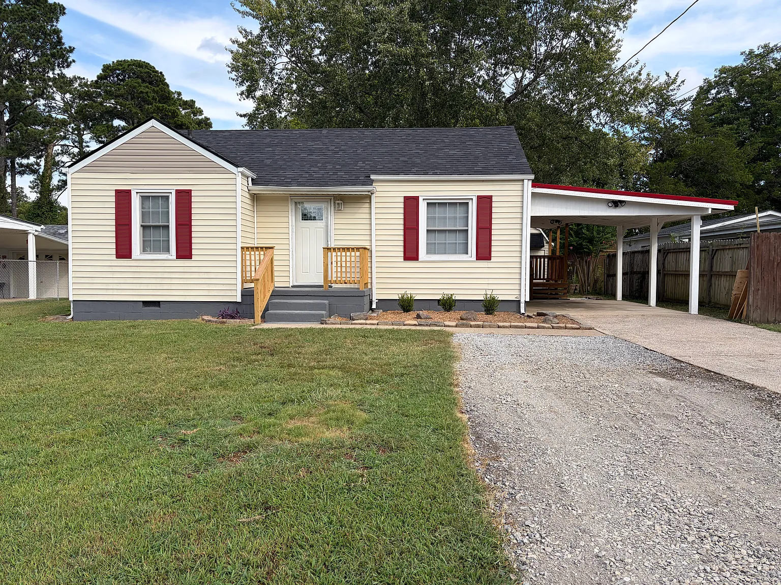 3 bed, 1533 sqft, $2,000 — Photo 1