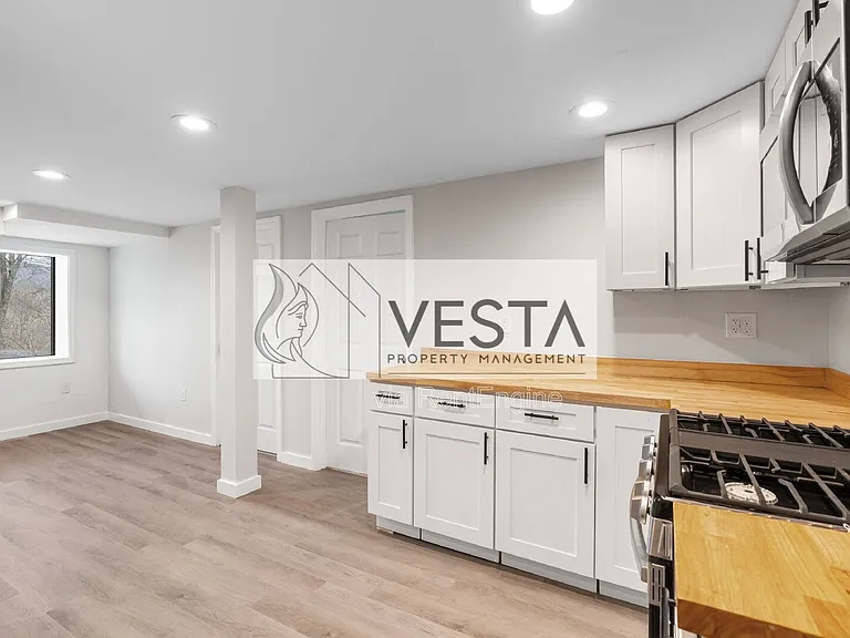 2383 Dutch Cove Rd #3 — Photo 10