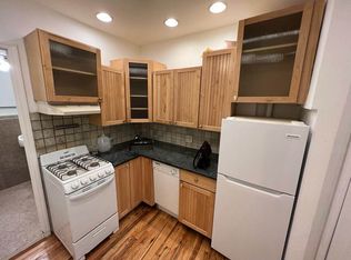 55 Clinton St #1, New York, NY 10002
