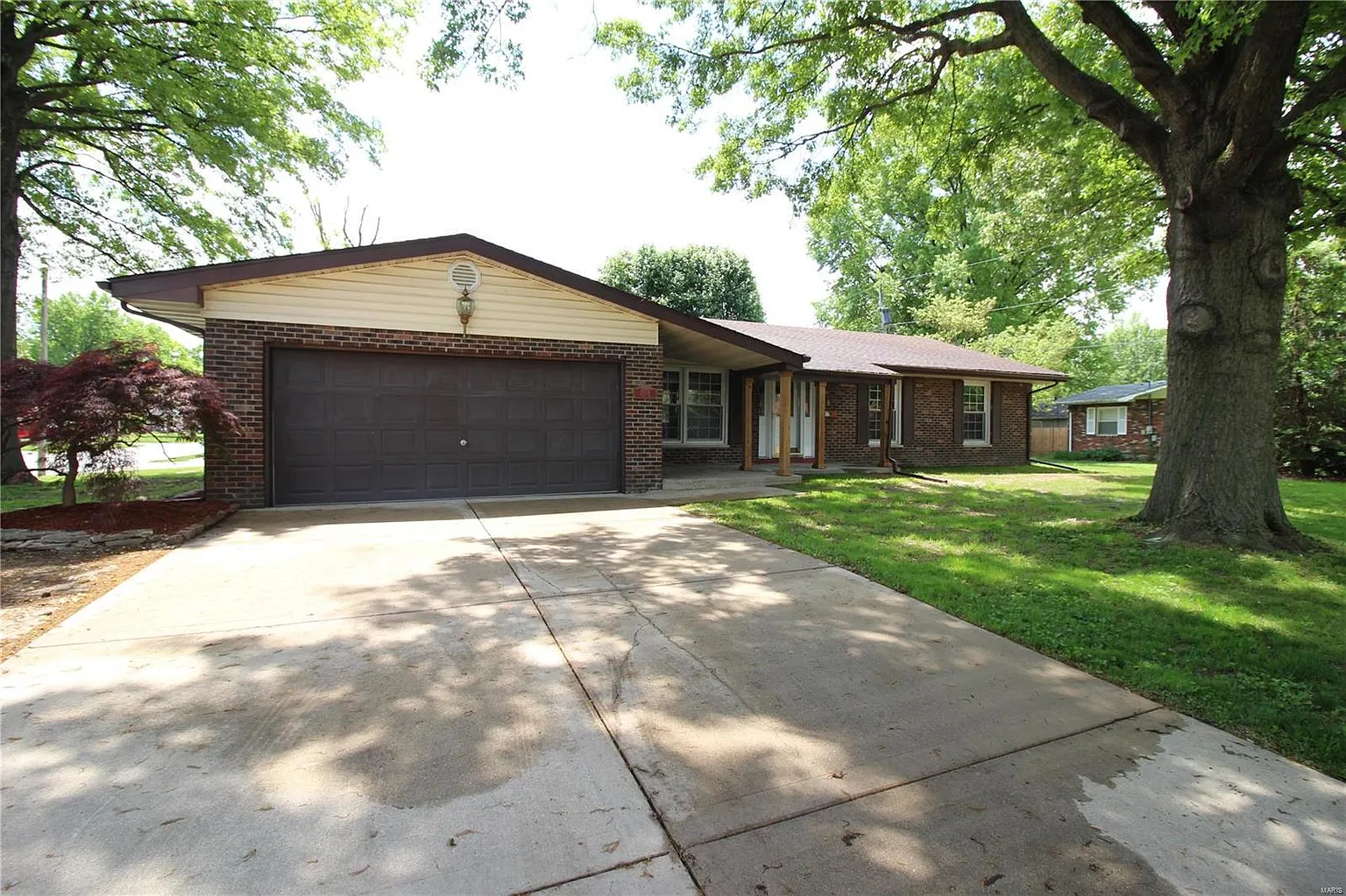 2324 Zippel Ave photo 1
