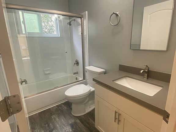 4th image of 2217 Los Padres Blvd #2