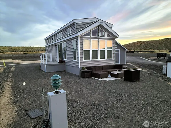 1769 Naches Wenas Rd #167, Selah, WA 98942