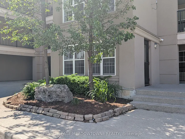 1350 Main St E #404 — Photo 2