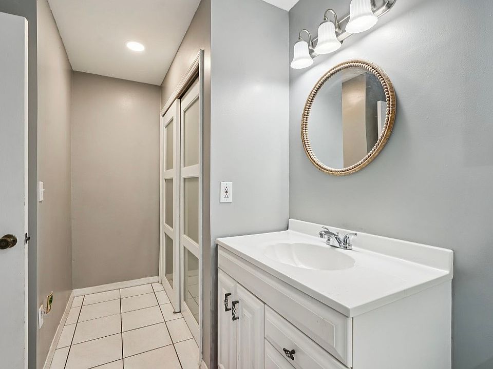 1st image of 2129 SW 5th Pl #1