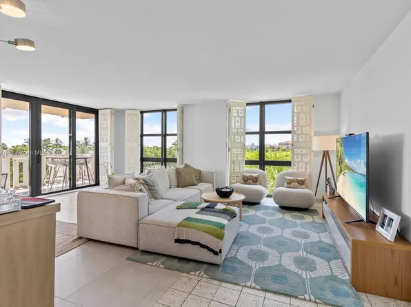 1121 Crandon Blvd APT E308, Key Biscayne, FL 33149