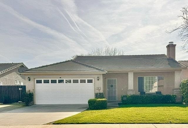1st image of 1031 W Willow Dr