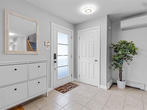 5th image of 71 Yoon Ct