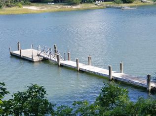 615 South Dr, Mattituck, NY 11952