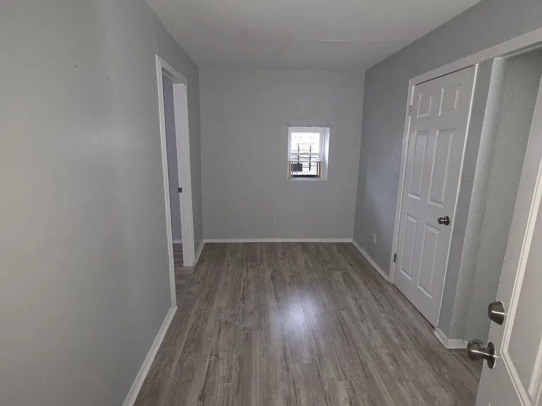 110 N Bond St #1 — Photo 3
