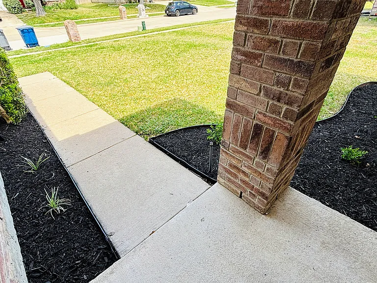 1007 Chilton Dr — Photo 5