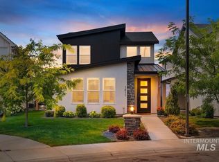 1811 E Knobcone Dr, Meridian, ID 83642