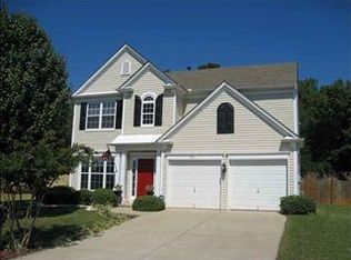 301 Valhalla Ln, Simpsonville, SC 29681