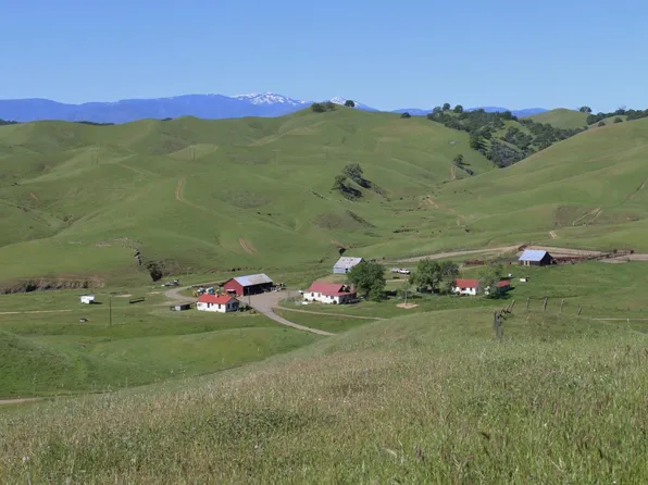 McAuliffe Rd, Igo, CA 96047