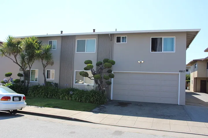460 Studio Circle — Photo 1