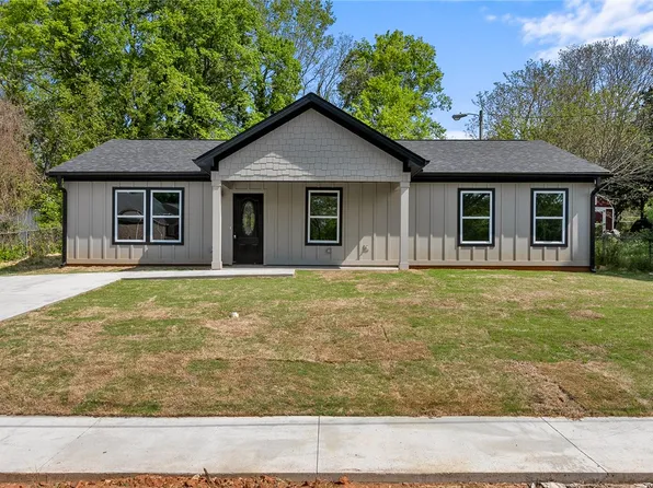 1215 E Whitner St, Anderson, SC 29624