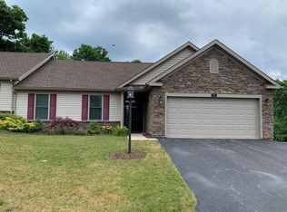 38 Wolf Run Dr, Indiana, PA 15701