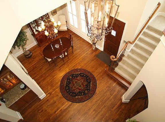 5th image of 7114 Covewood Dr