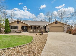 6 McKenzie Pl, Bella Vista, AR 72715