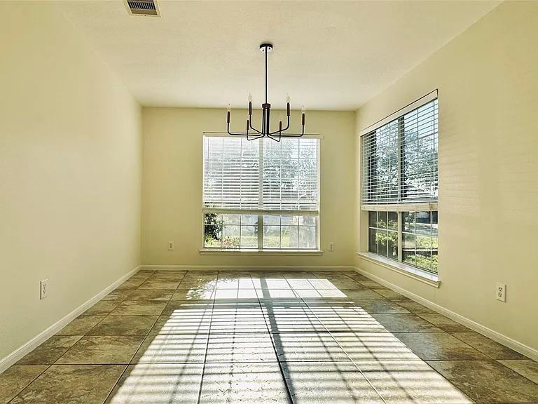 5906 Llano Creek Dr — Photo 8