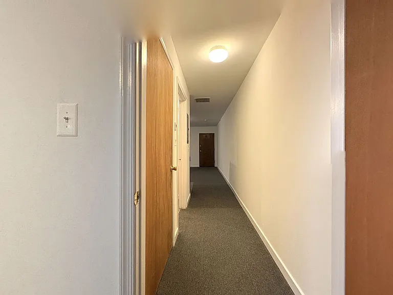 Osage Avenue Apartments — Photo 12