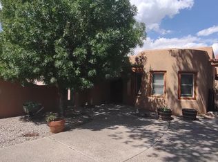 3717 Don Isidro Ln NW, Albuquerque, NM 87107