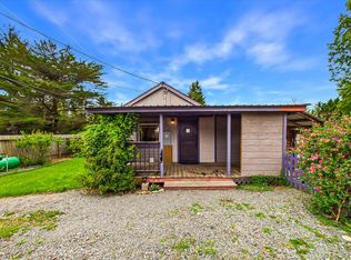 819 Gross Rd, McKinleyville, CA 95519