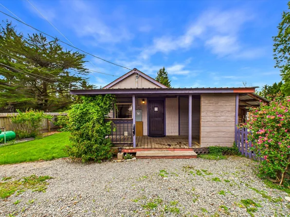 819 Gross Rd, McKinleyville, CA 95519