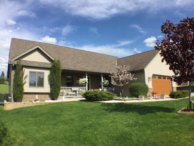 656 Willow Ln, Hartford, WI, 53027