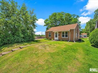 1801 N Underhill St, Peoria, IL