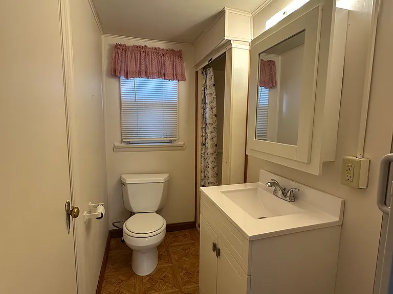1335R 4th Ave #1 — Photo 6