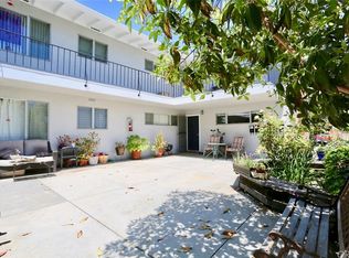 291 Cypress Dr APT 4, Laguna Beach, CA 92651