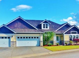 3557 NE Shore Cliff St, Bremerton, WA 98311
