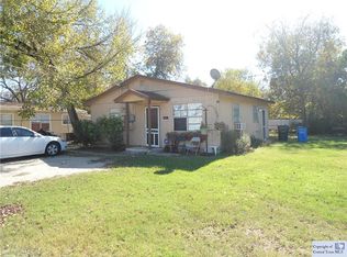 713 Avenue C, Seguin, TX 78155