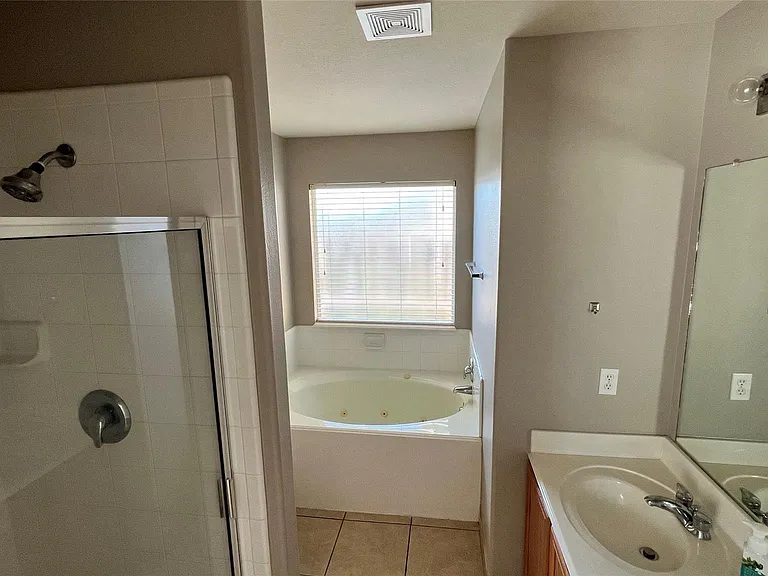 19835 Byron Meadows Dr — Photo 10
