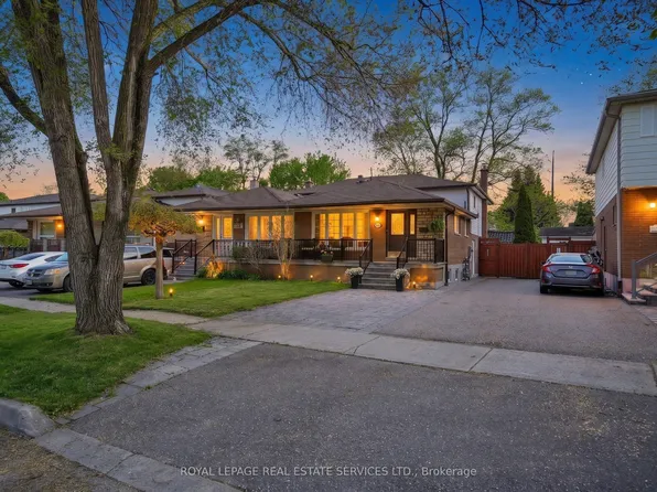 2362 Gareth Rd, Mississauga, ON L5B 1Z5