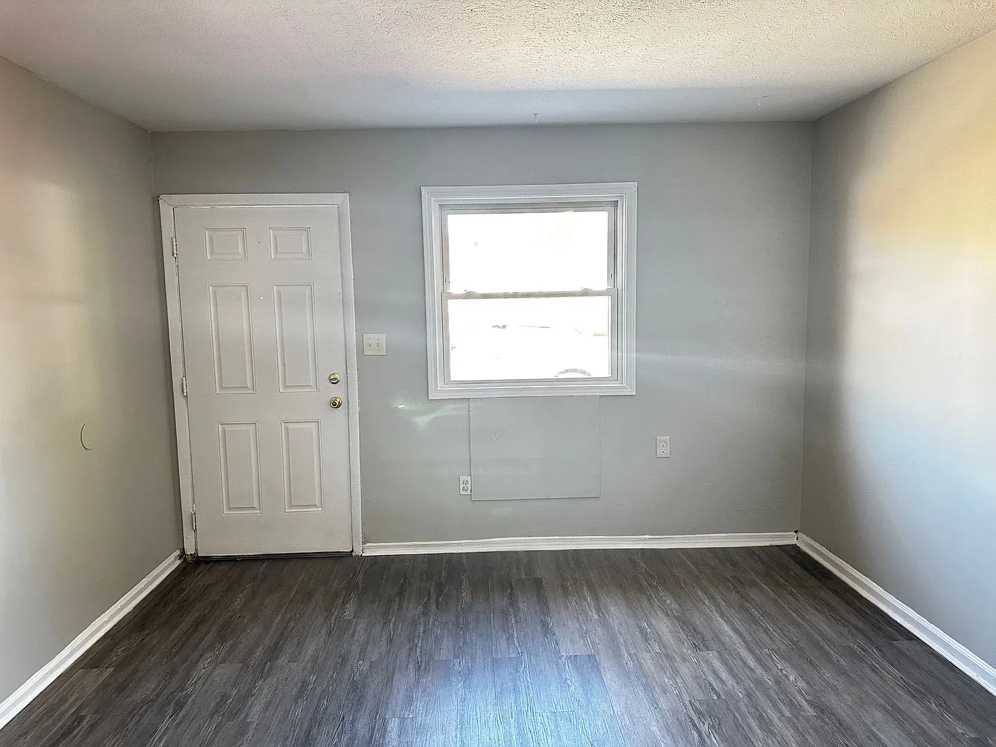 304 Highland Avenue — Photo 3