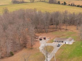 1803 Gaffney Rd, Crab Orchard, KY 40419