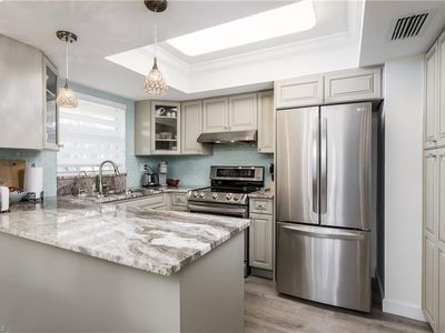 1549 Sandpiper ST #10, Naples, FL, 34102