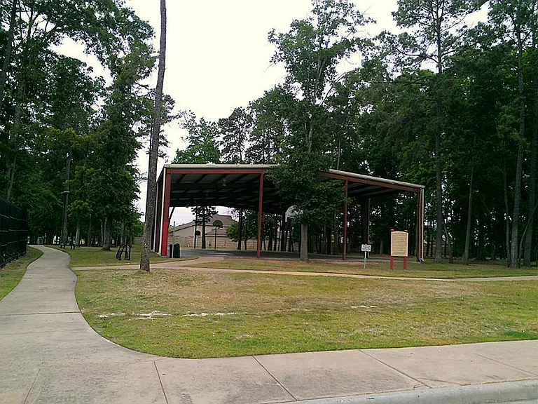 Community Basketball courts