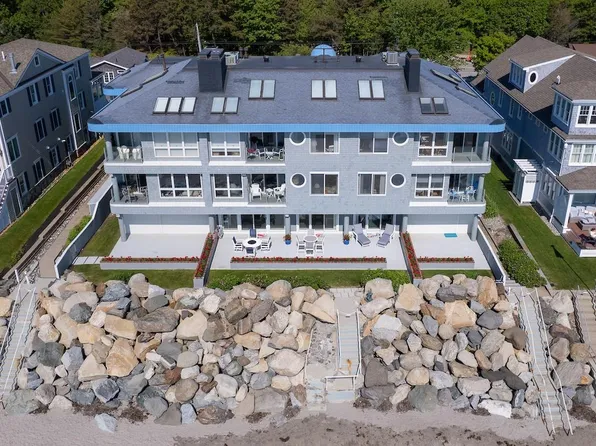 1044 Ocean Boulevard #1B, Hampton, NH 03842